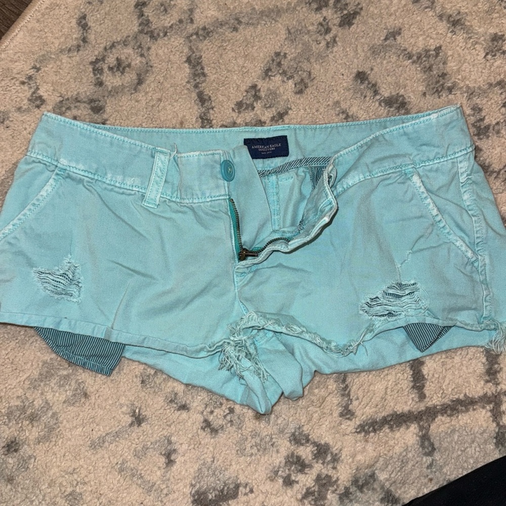 AE shorts